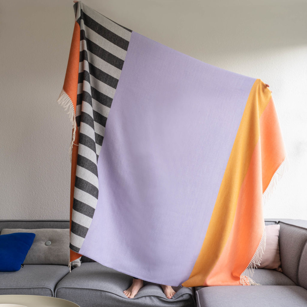 nice Merino Decke PLAY - stripes 200x140cm