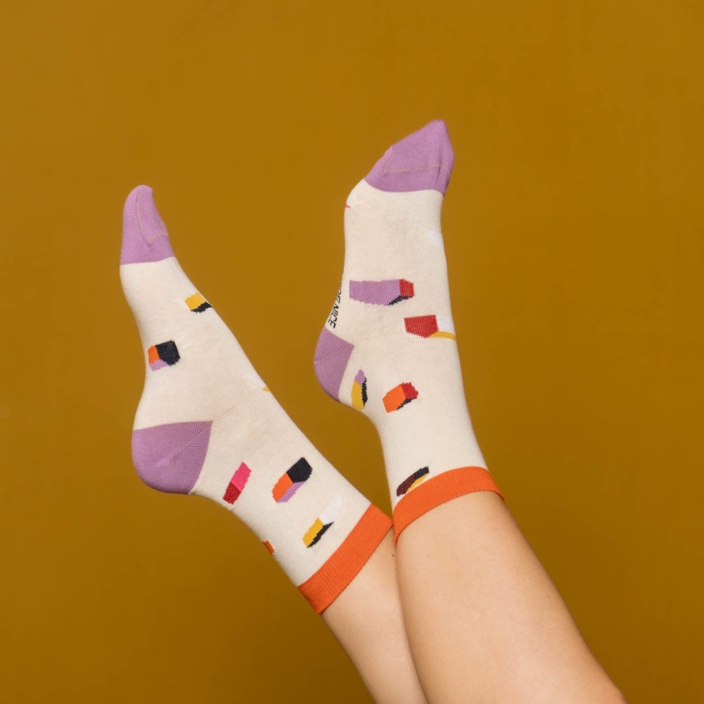 nice socks ARTIST edition - Suse Engel creme