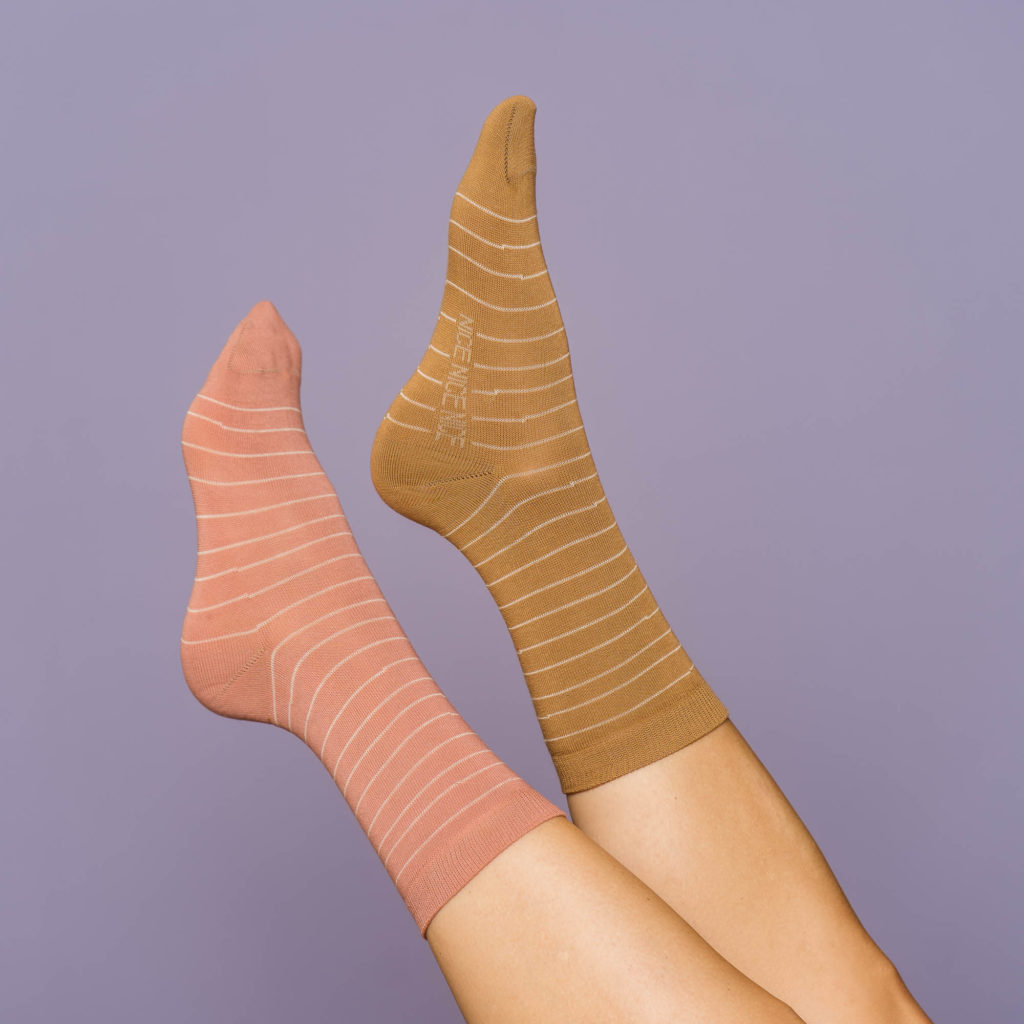 nice socks lines - blush