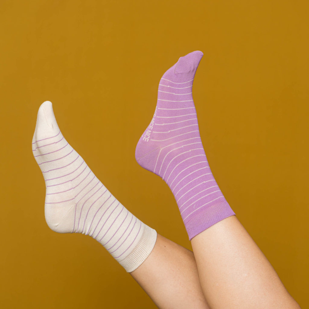 nice socks lines - lilac
