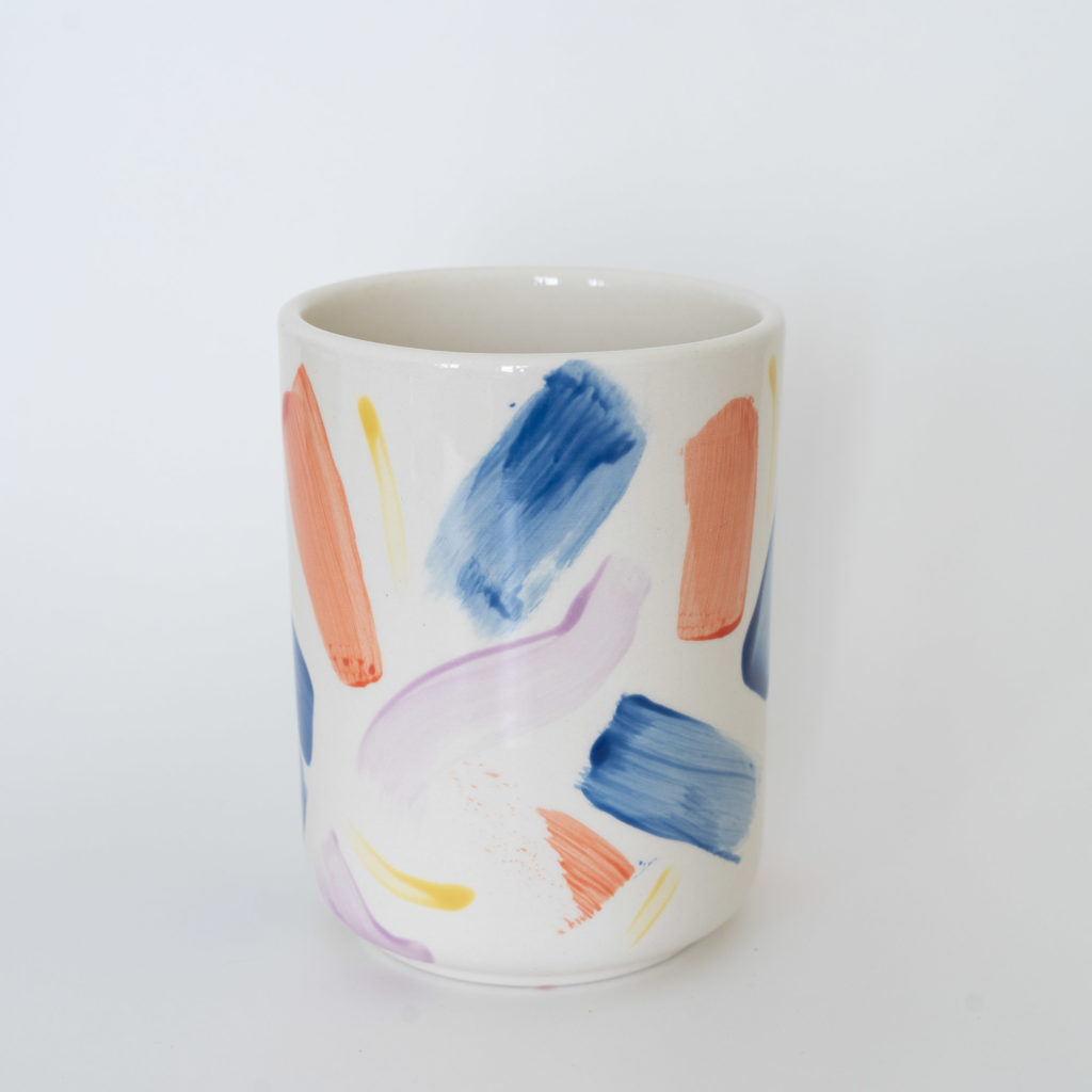 Vase rund rot blau gelb