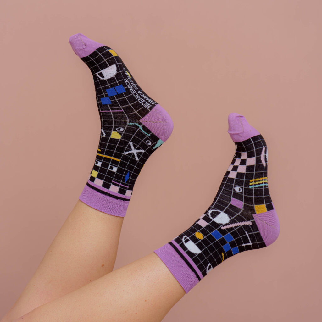 nice socks ARTIST edition - Franca Neuburg black