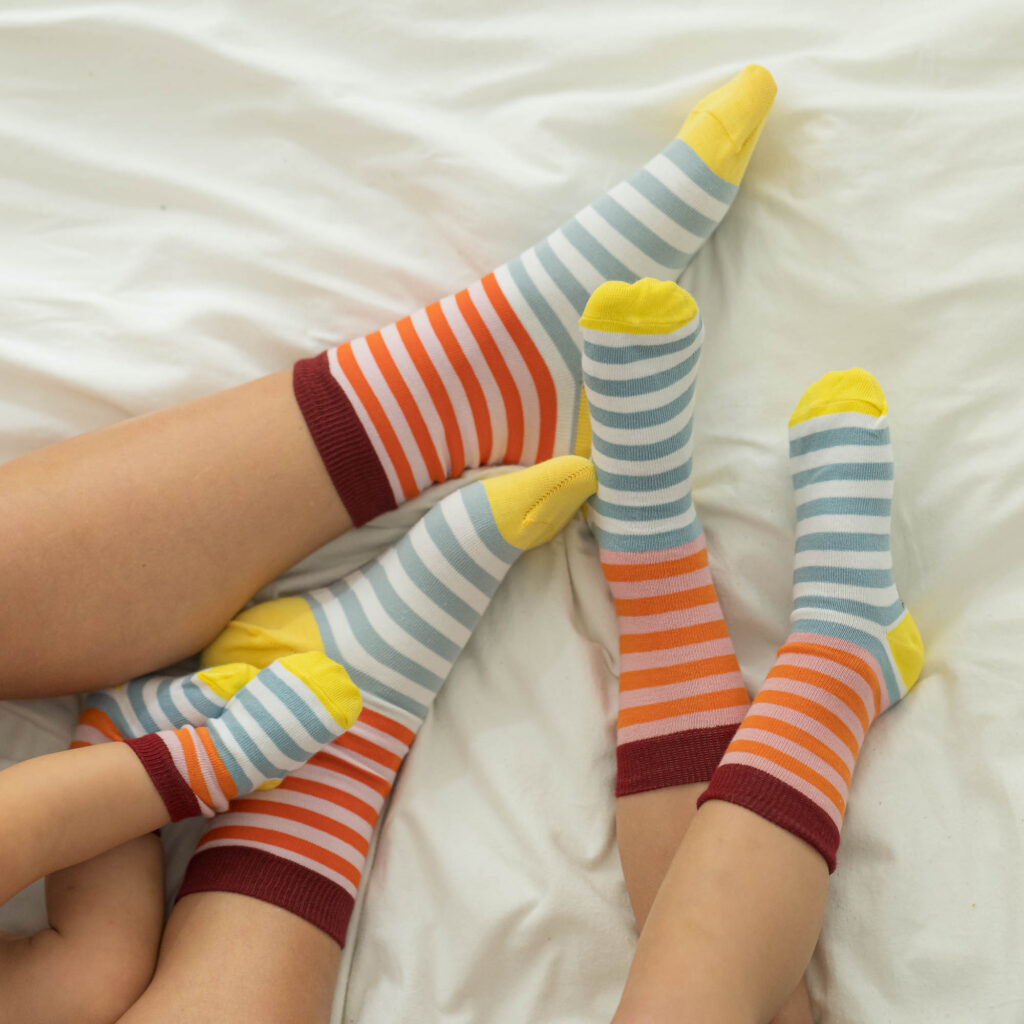 Baby-Kindersocken double stripes – coral sky