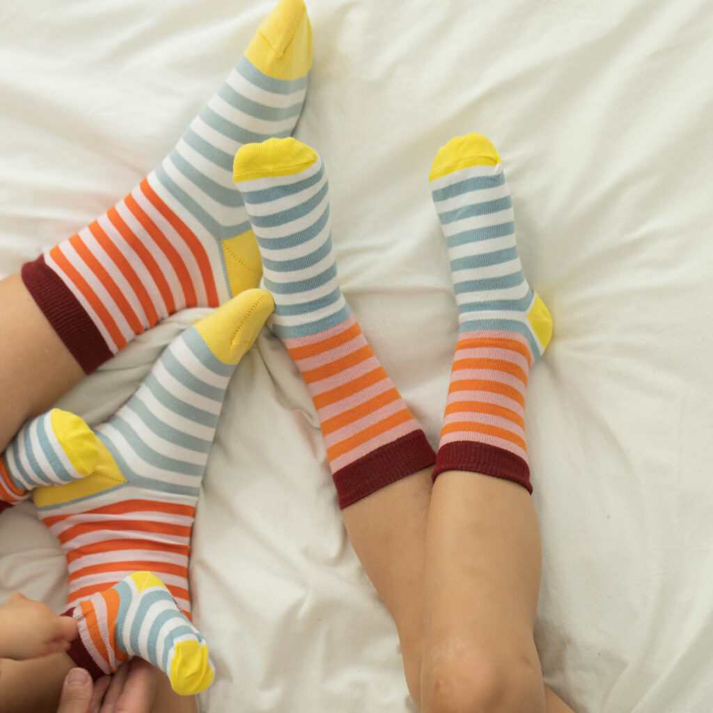 Baby-Kindersocken double stripes – coral sky