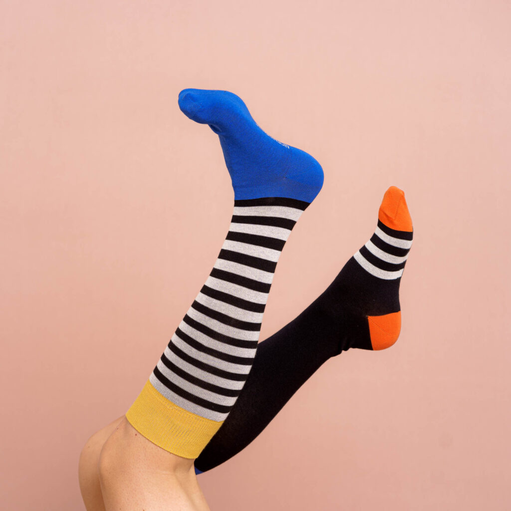 Kniestrümpfe stripes  - red blue yellow