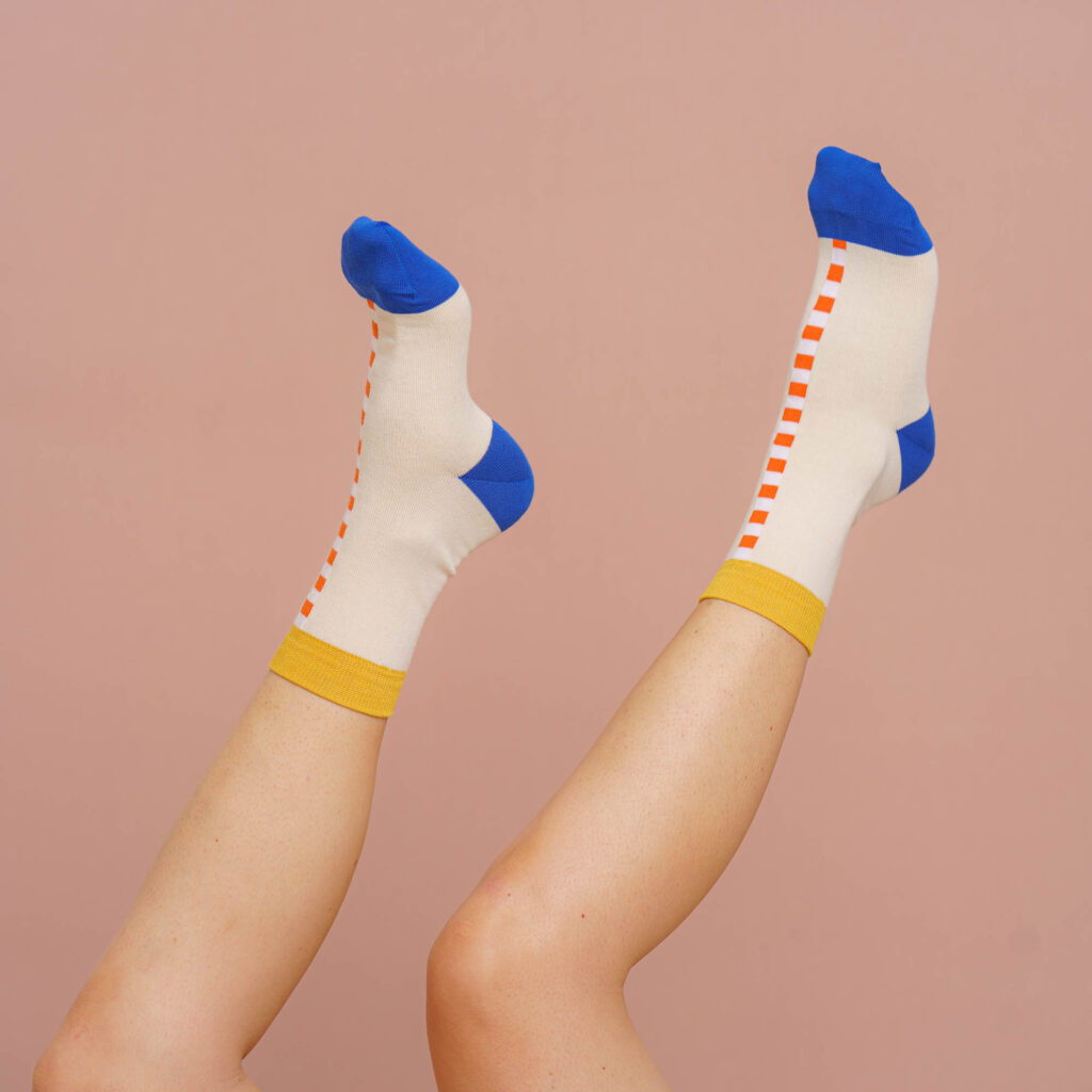 nice socks check stripes - beige