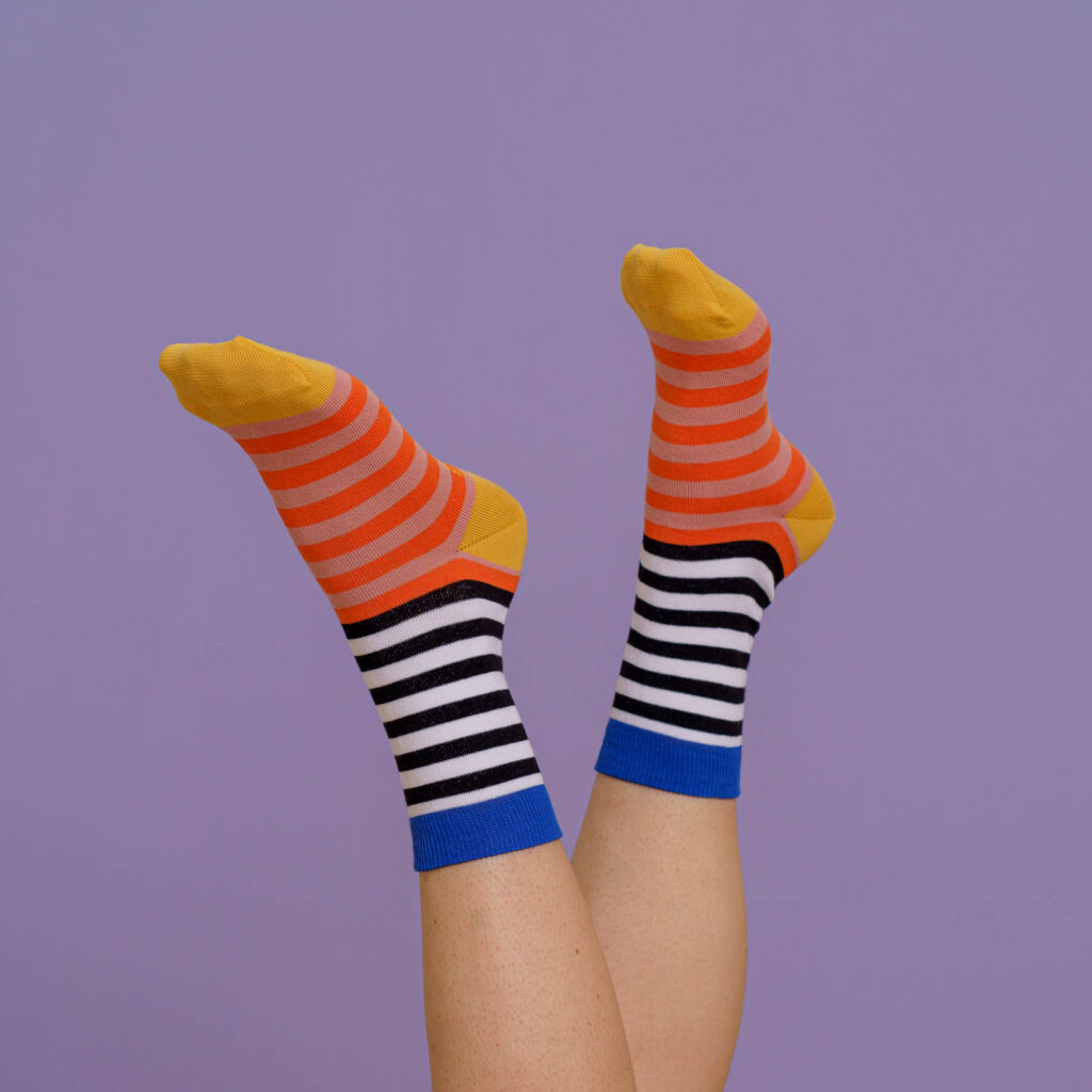 nice socks double stripes - red blue yellow