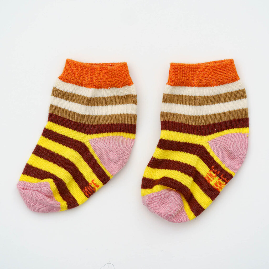 Baby-Kindersocken double stripes – yellow beige