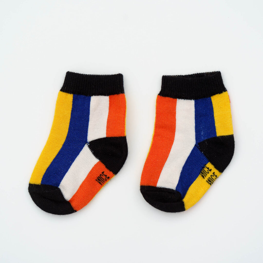 Baby-Kindersocken vertical stripes – red blue yellow