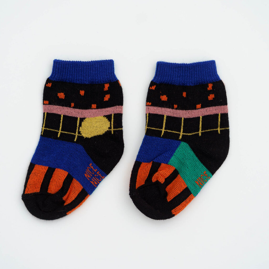 Baby-Kindersocken pattern black
