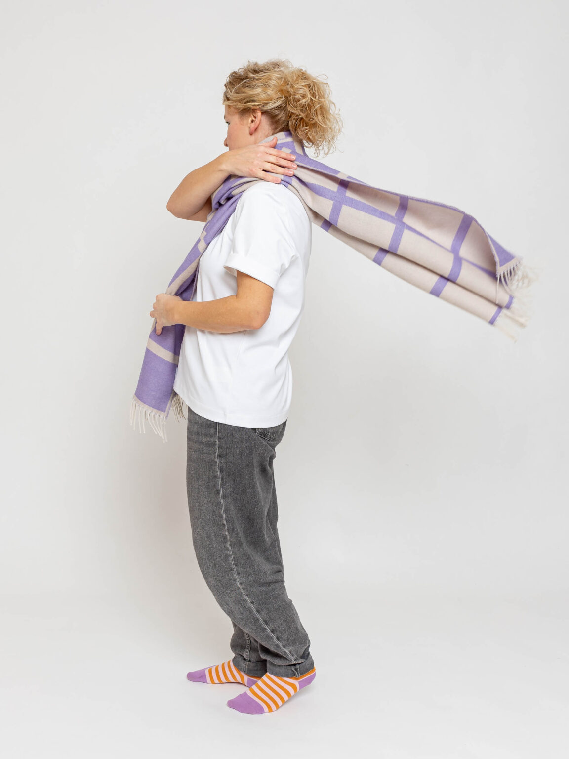nice Merino Schal grid - lilac sand