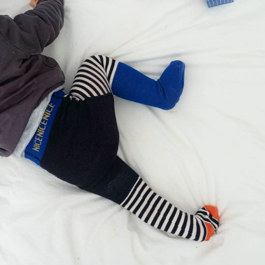Baby- und Kinder Strumpfhose stripes - red blue yellow