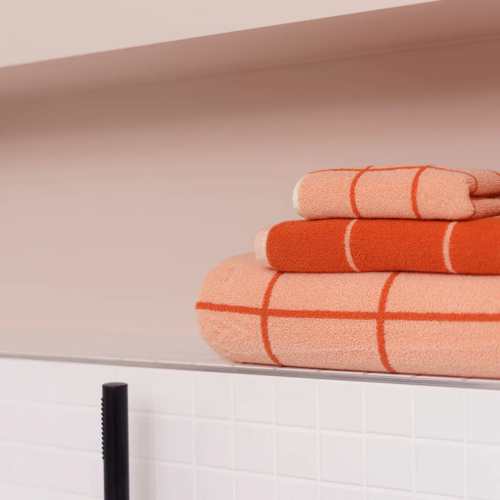 Badetuch Raster rose rot- 165x100
