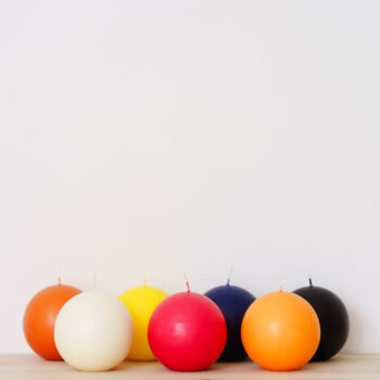 Kugelkerze 100mm - 7 verschiedene Farben