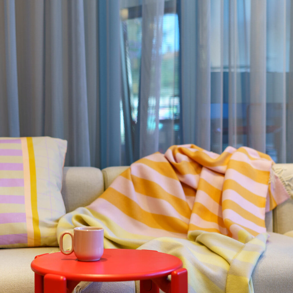 nice Merino Decke stripes - No 3 - 200x140cm