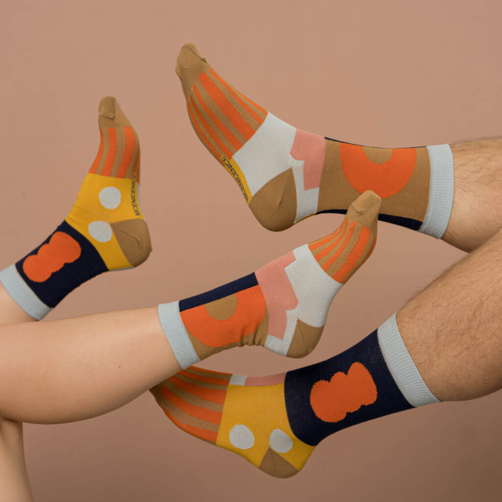 nice socks tile - blue