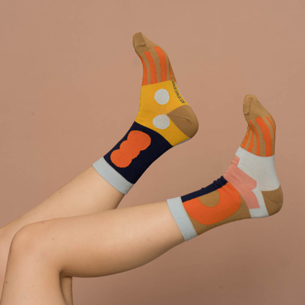 nice socks tile - blue