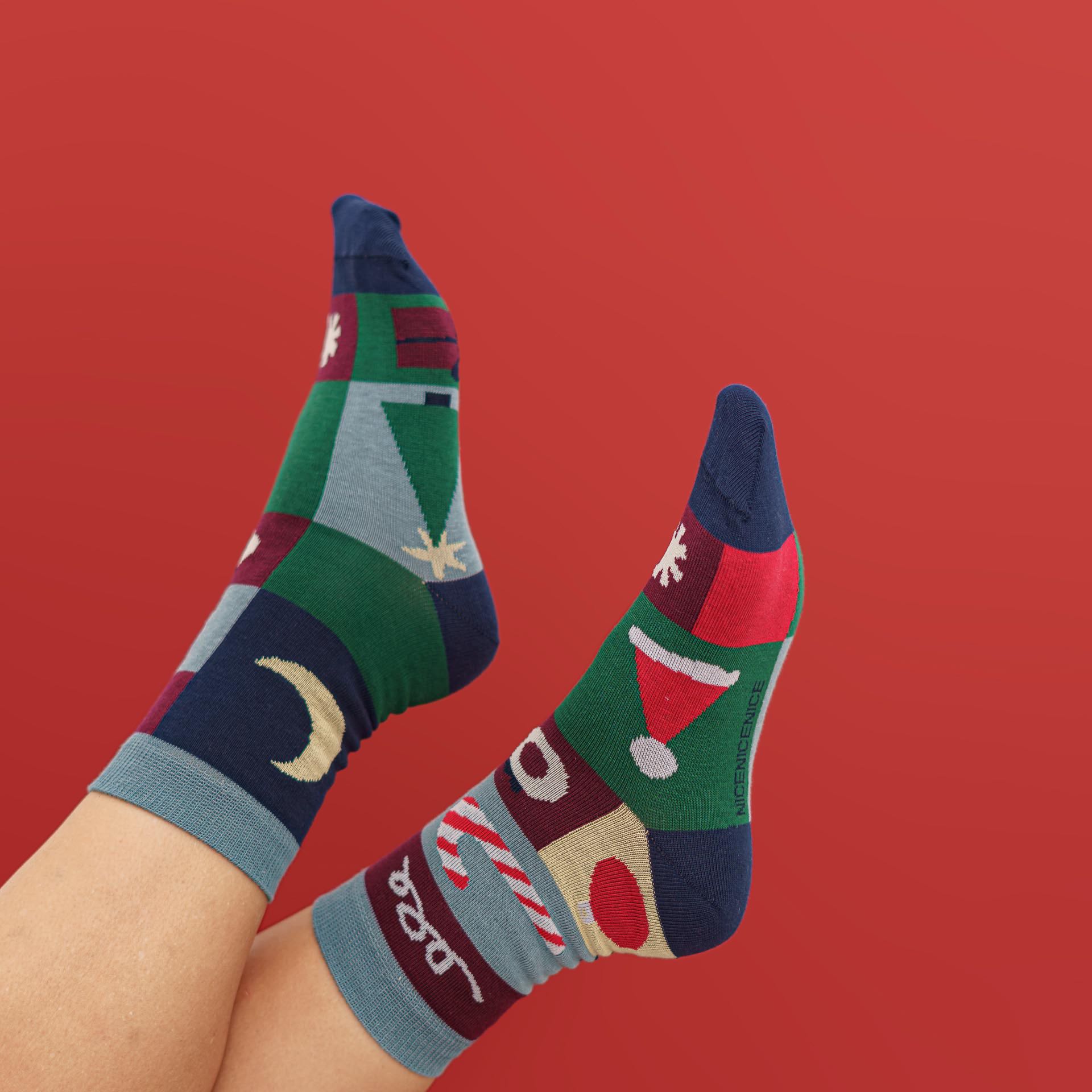 xmas socks - square green