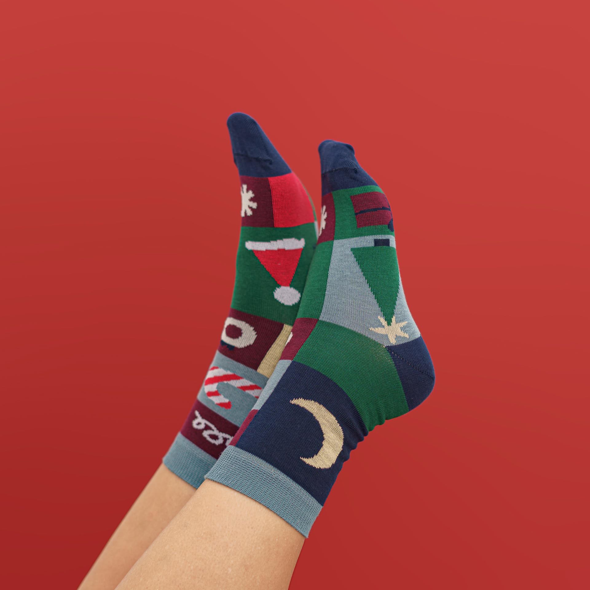 xmas socks - square green