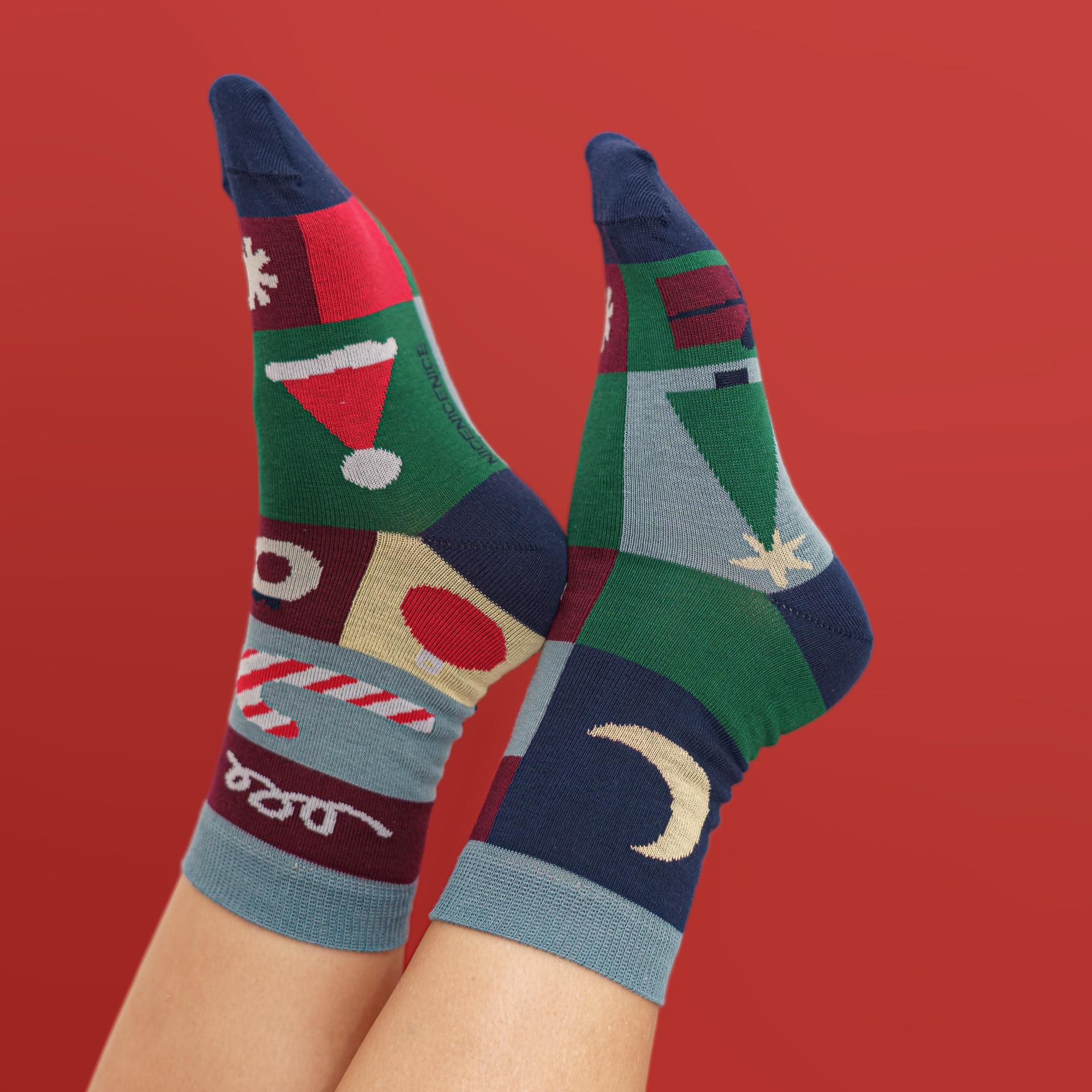 xmas socks - square green