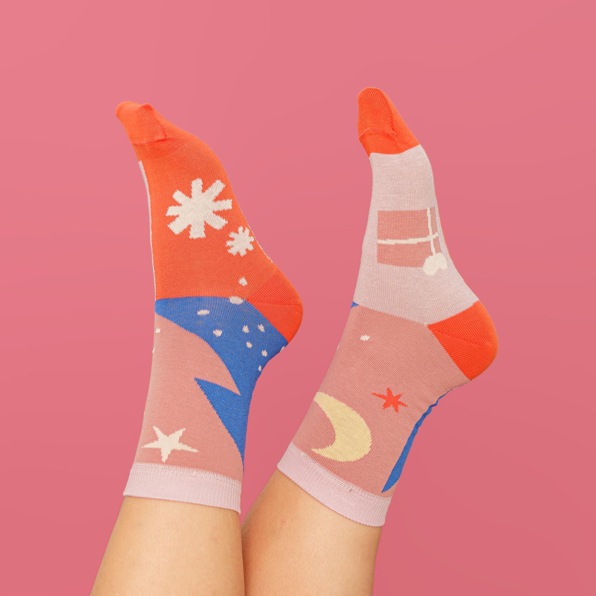 xmas socks - tree rose orange