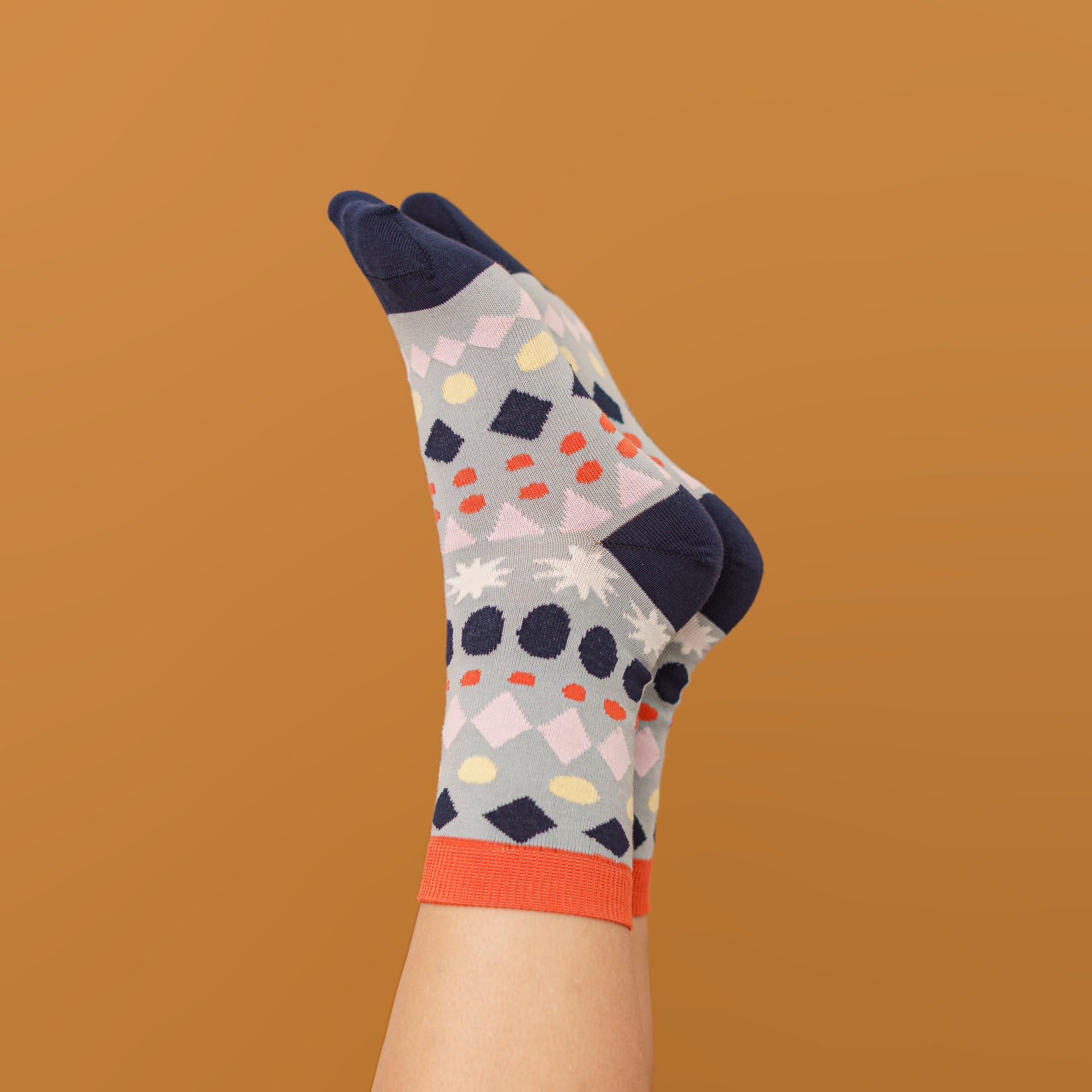 xmas socks - nordic lines blue