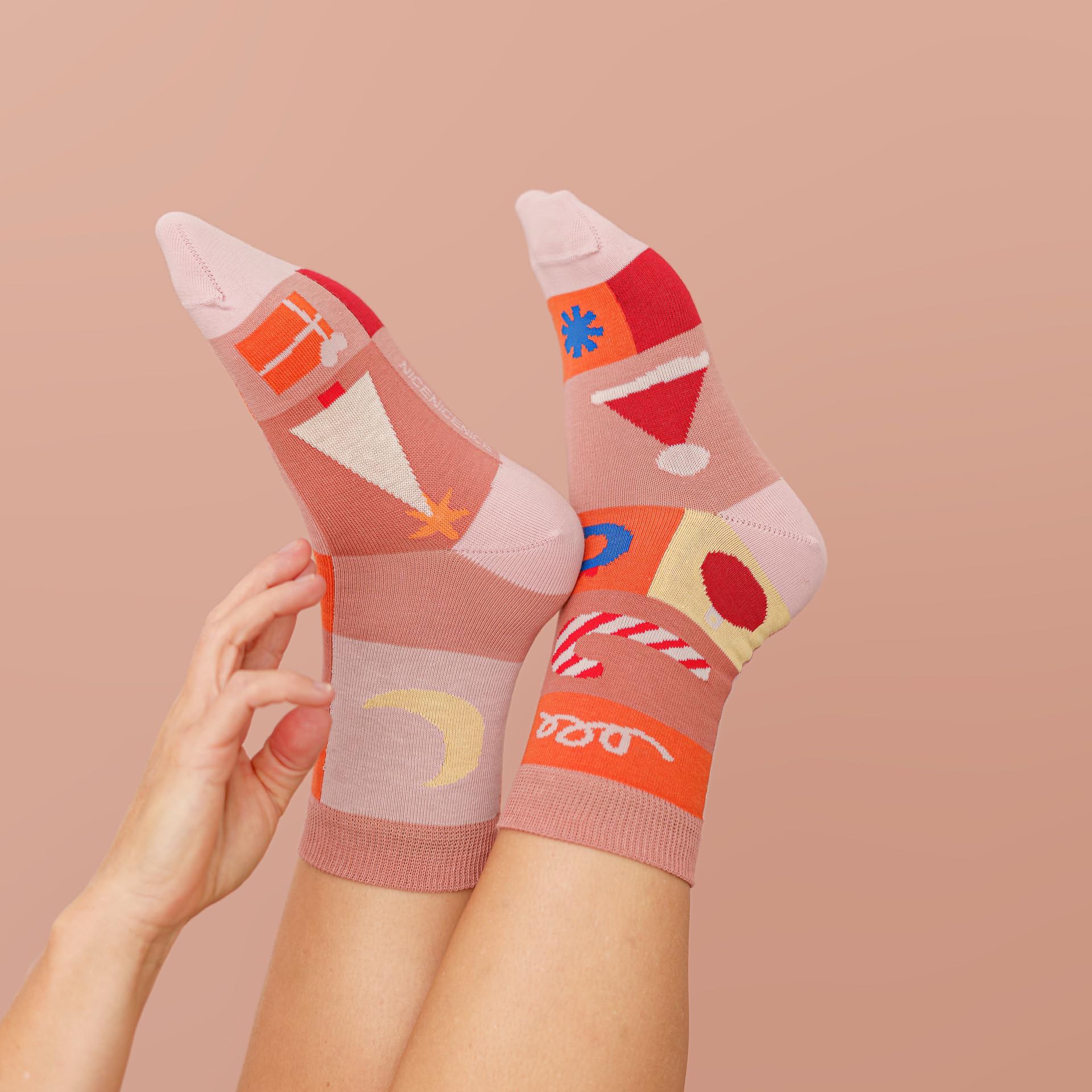 xmas socks - square rose